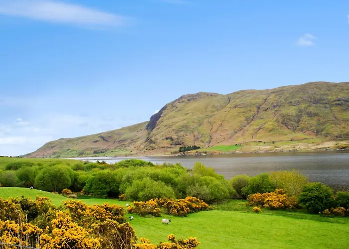 Charming House In Tourmakeady With And Mountain Views Nyaraló Finny